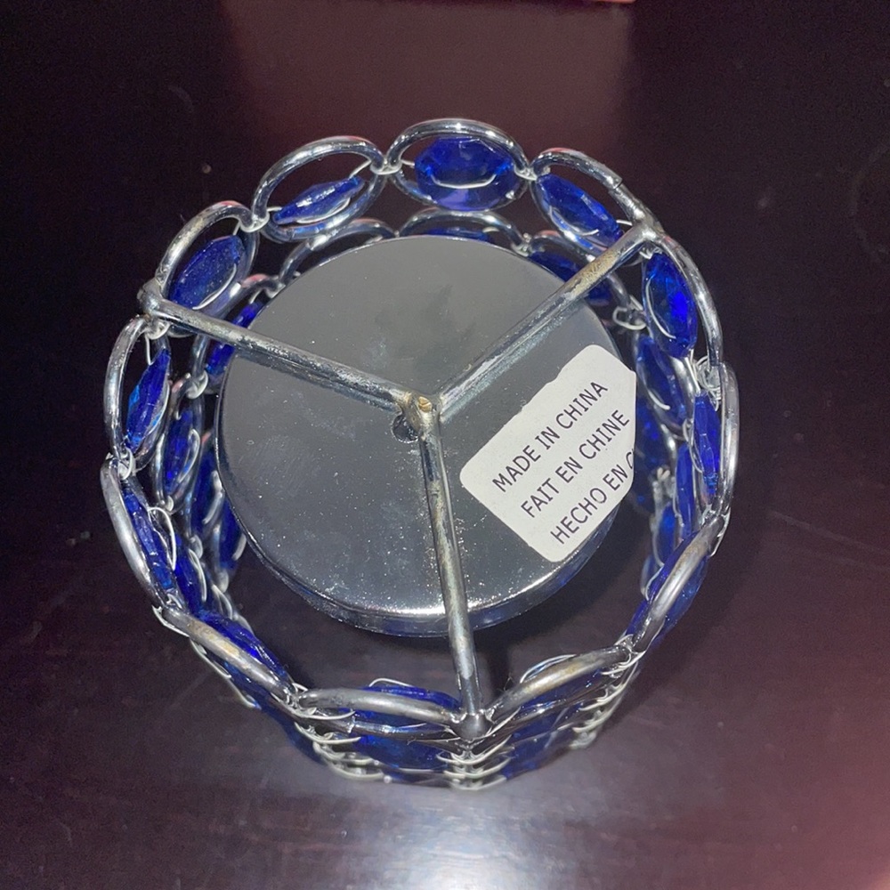 Blue gem candle holder - Picture 3 of 3